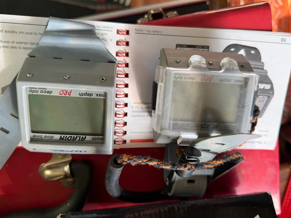 Aladdin  pro five computers - need batteries - Image 2