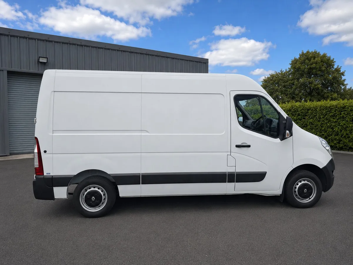 2018 Renault Master Van No VAT New CVRT Test - Image 3