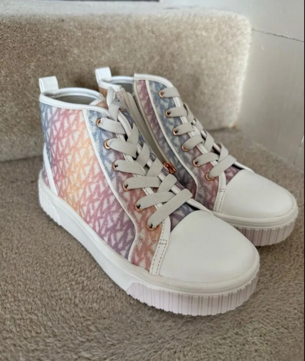 Michael Kors sneakers - Image 2