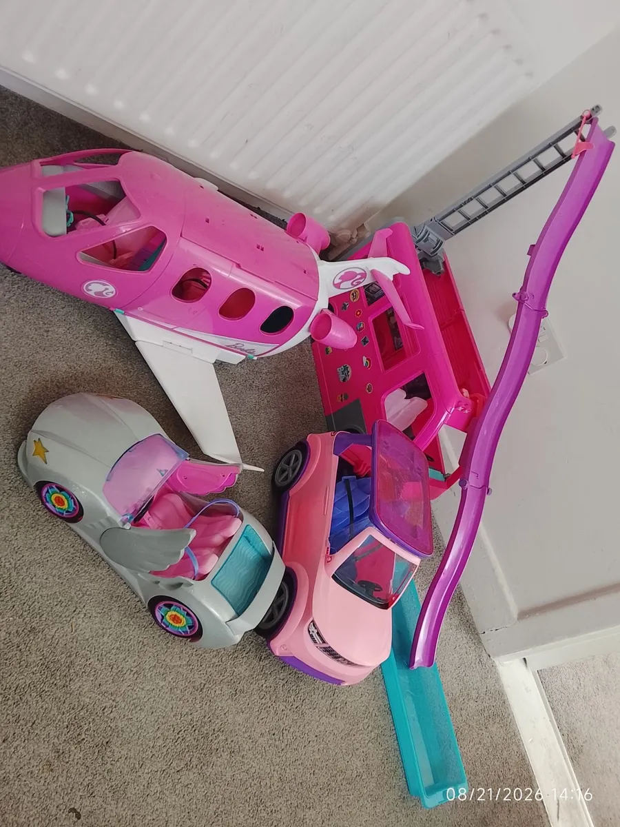 Barbie Bundle House 4x4 Convertible Plane Camper - Image 3