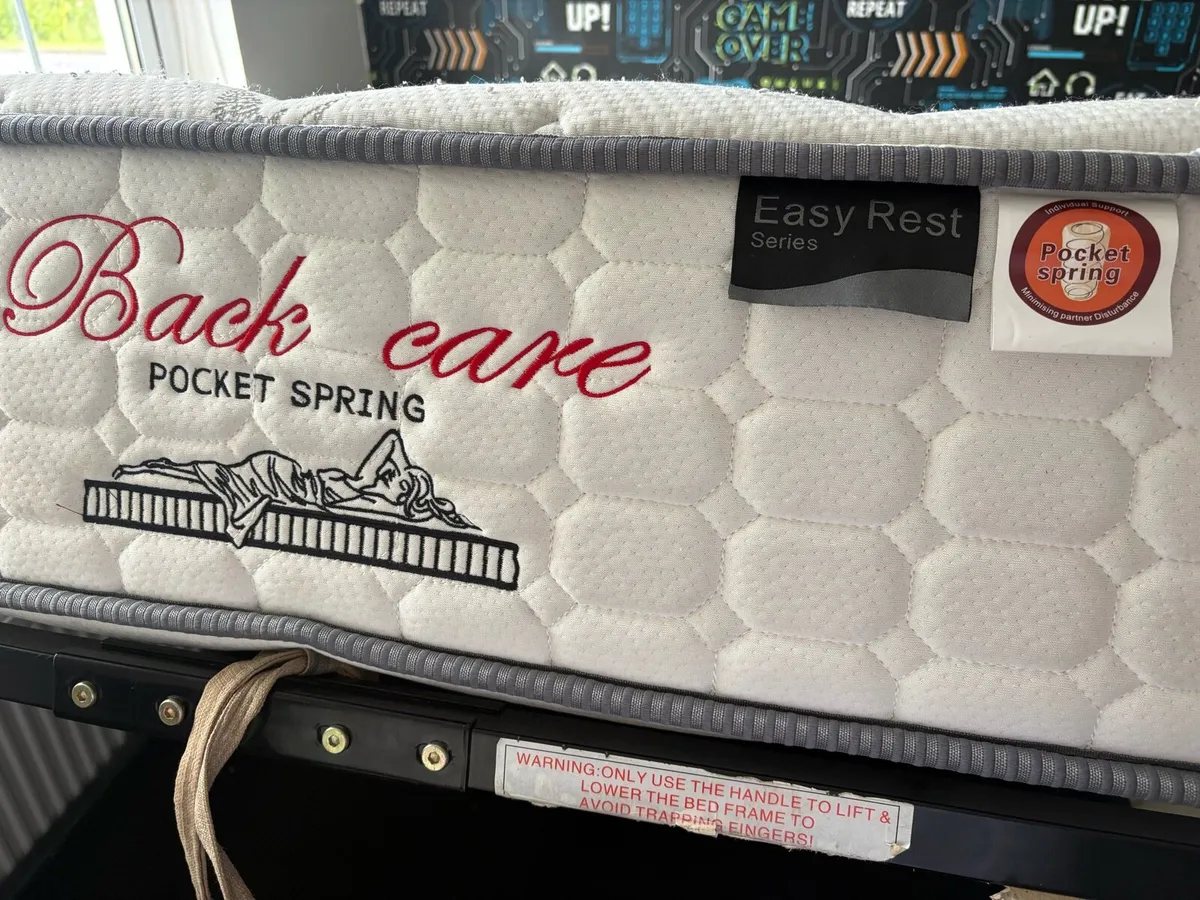 Double bed with storage underneath - Image 3