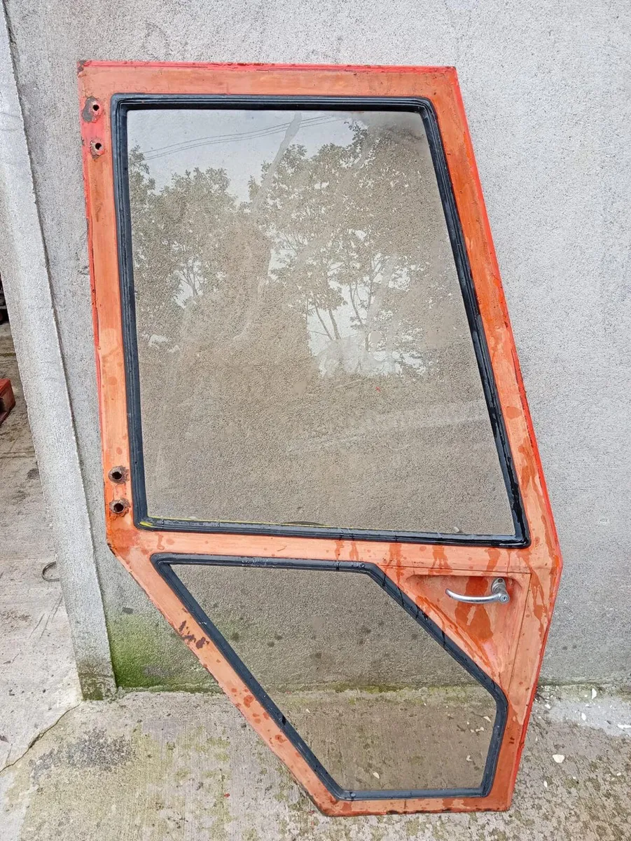 Same Leopard Cab for breaking - Image 2