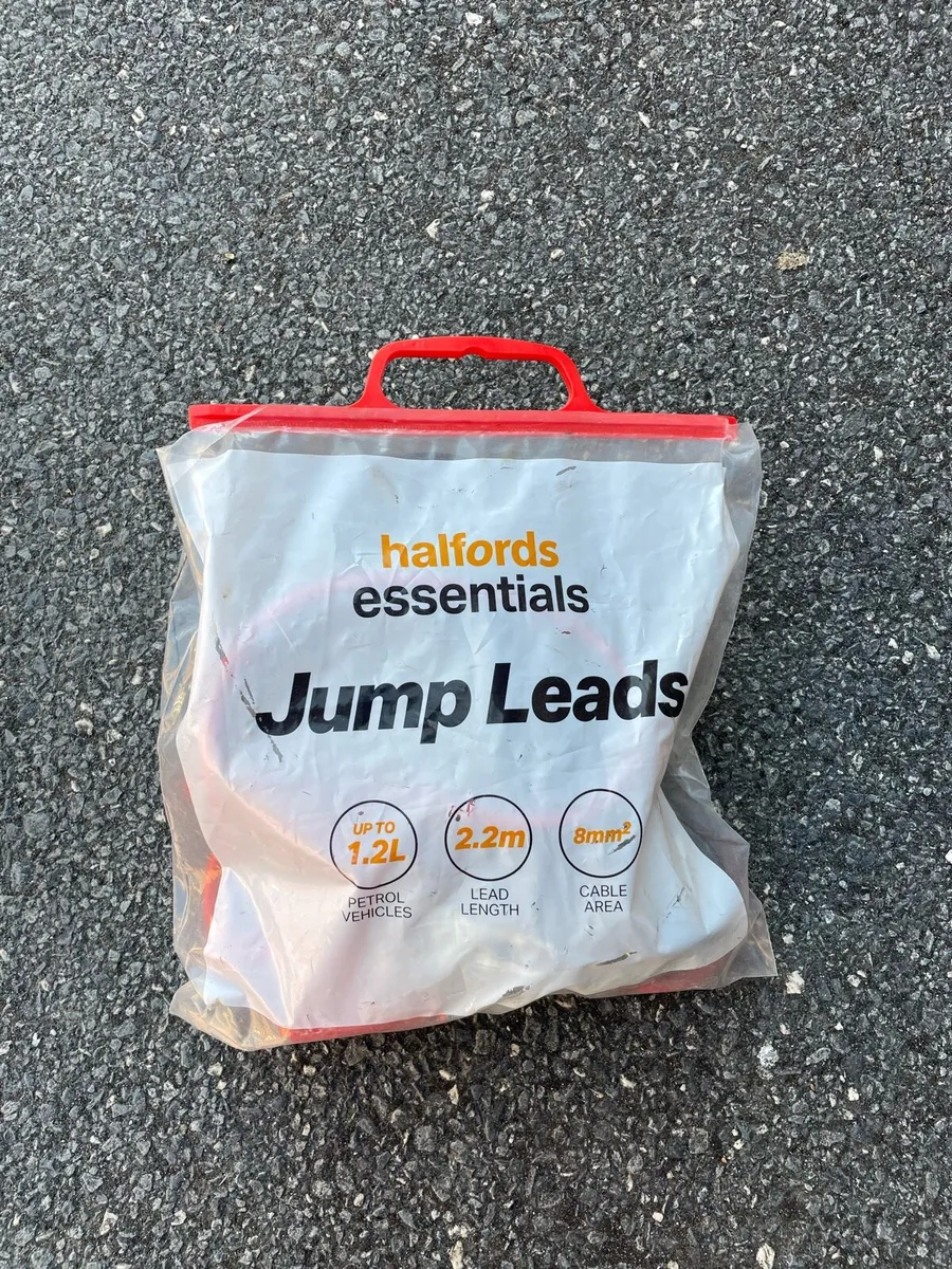 Car Jump Leads - Image 1