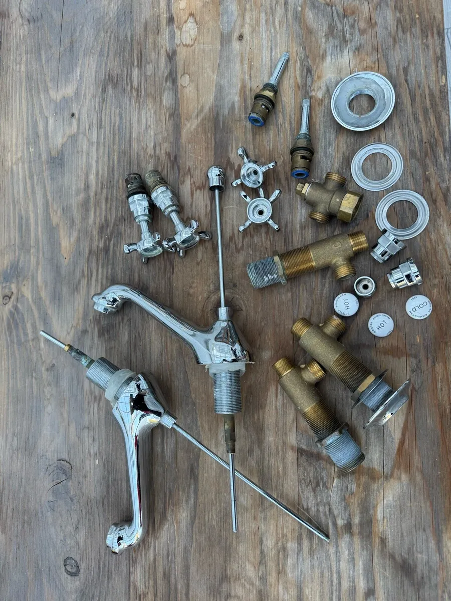 2 Sets of Bristan 1901 Bathroom Taps - Image 4