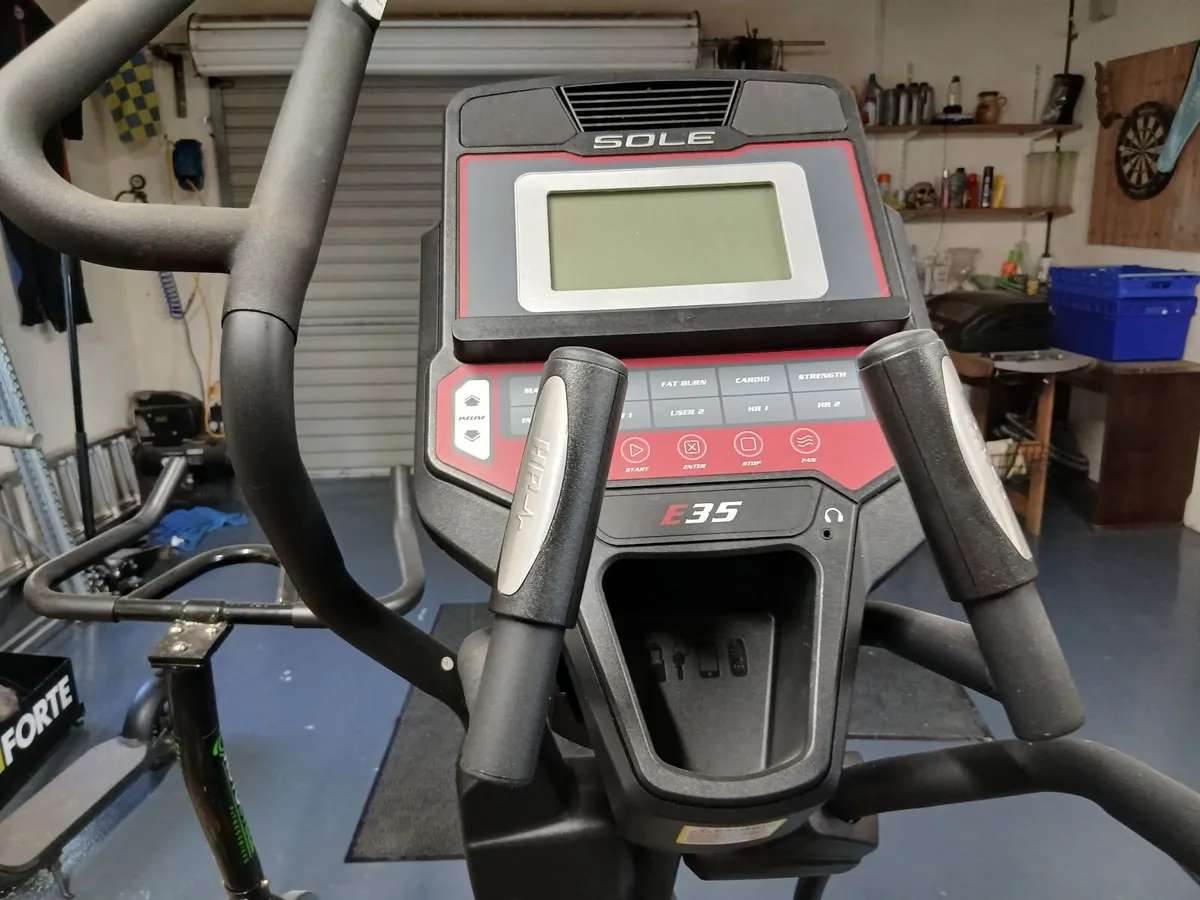 Sole E35 Cross Trainer - Image 4