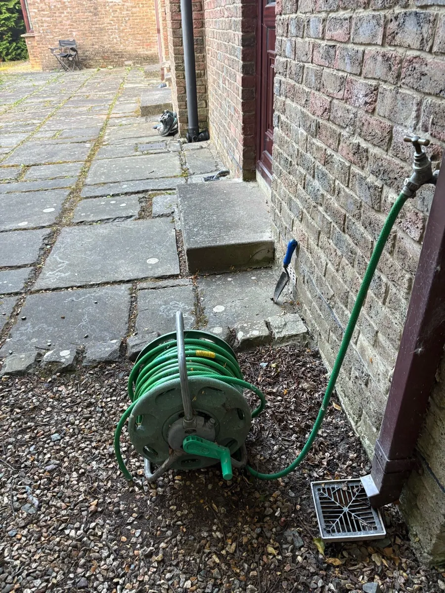 Hose and Hose Reel - Image 1