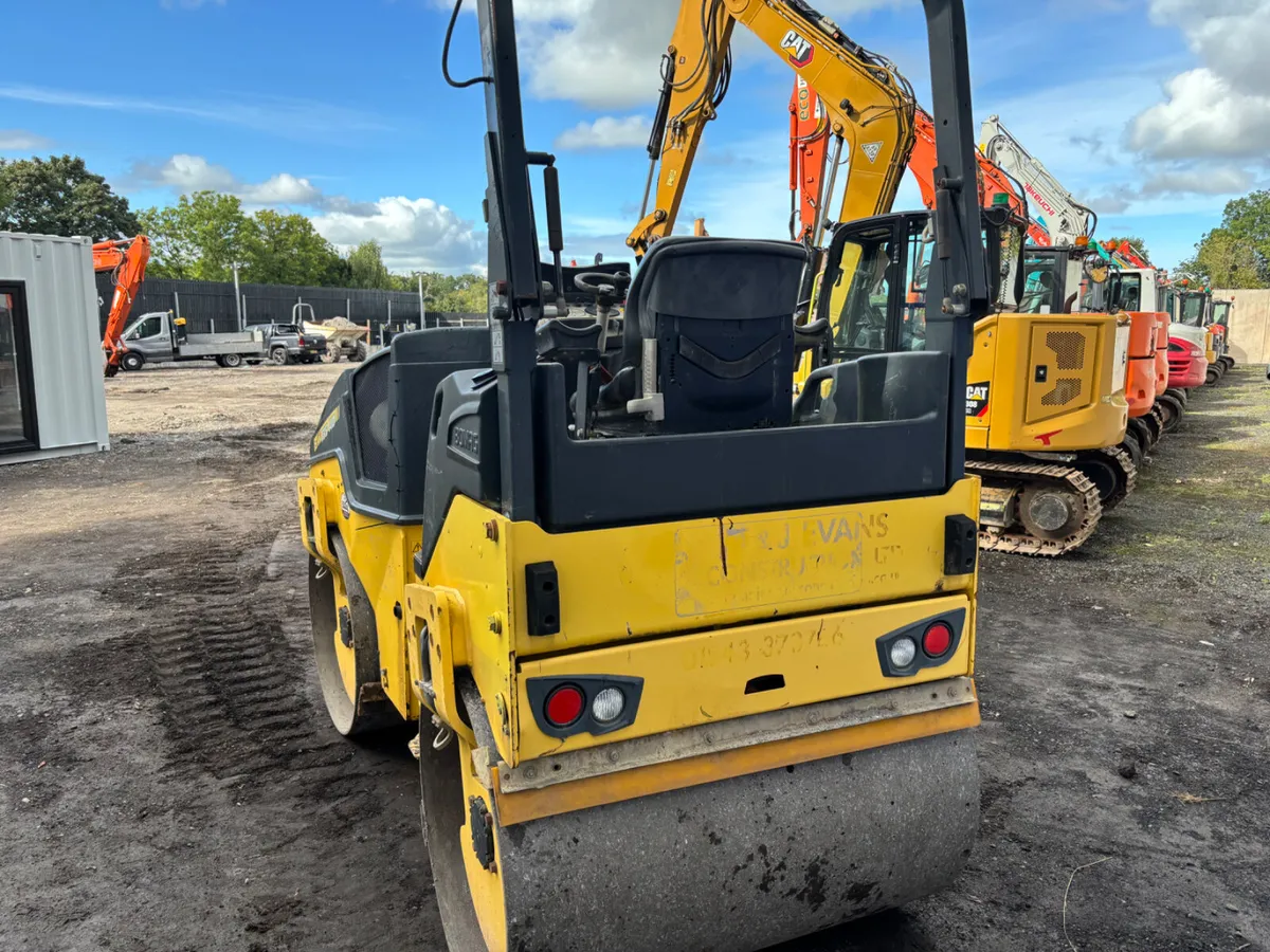 2017 BOMAG BW135 AD-5 - Image 3