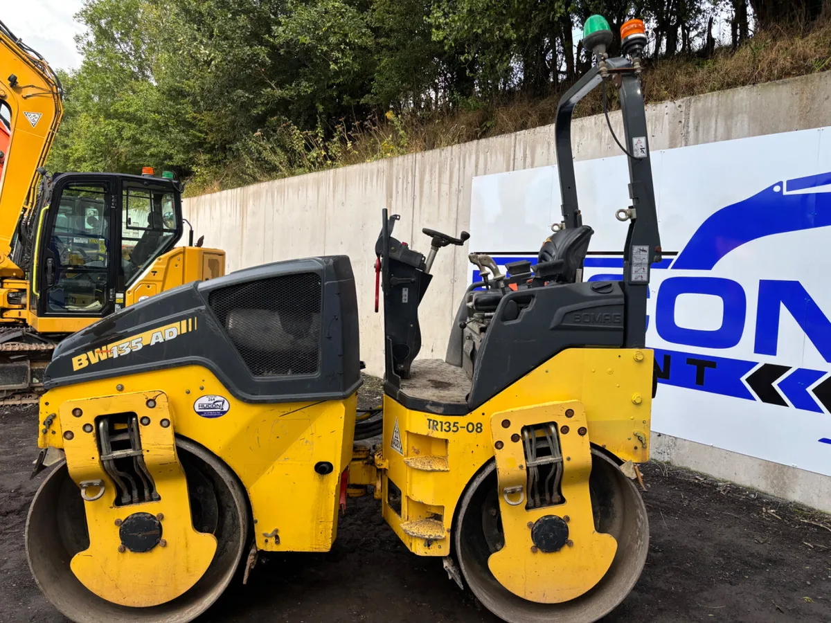 2017 BOMAG BW135 AD-5 - Image 2