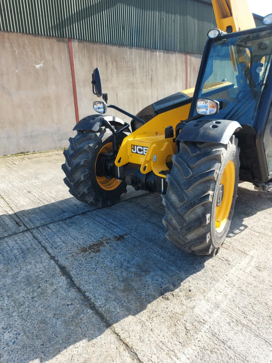 Jcb - Image 2