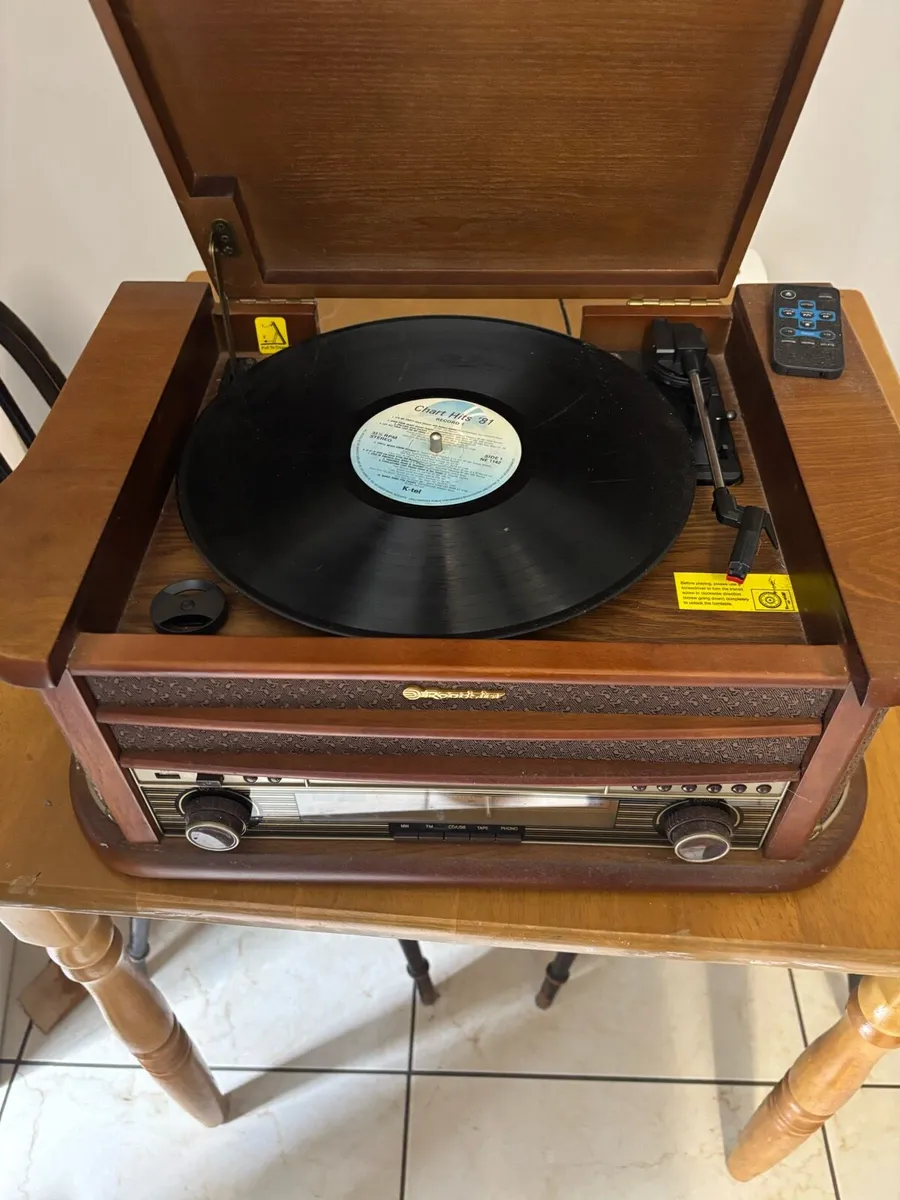Music player - Image 1