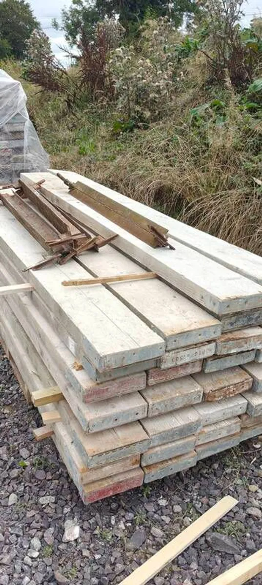 scaffolding planks and ledgers - Image 2