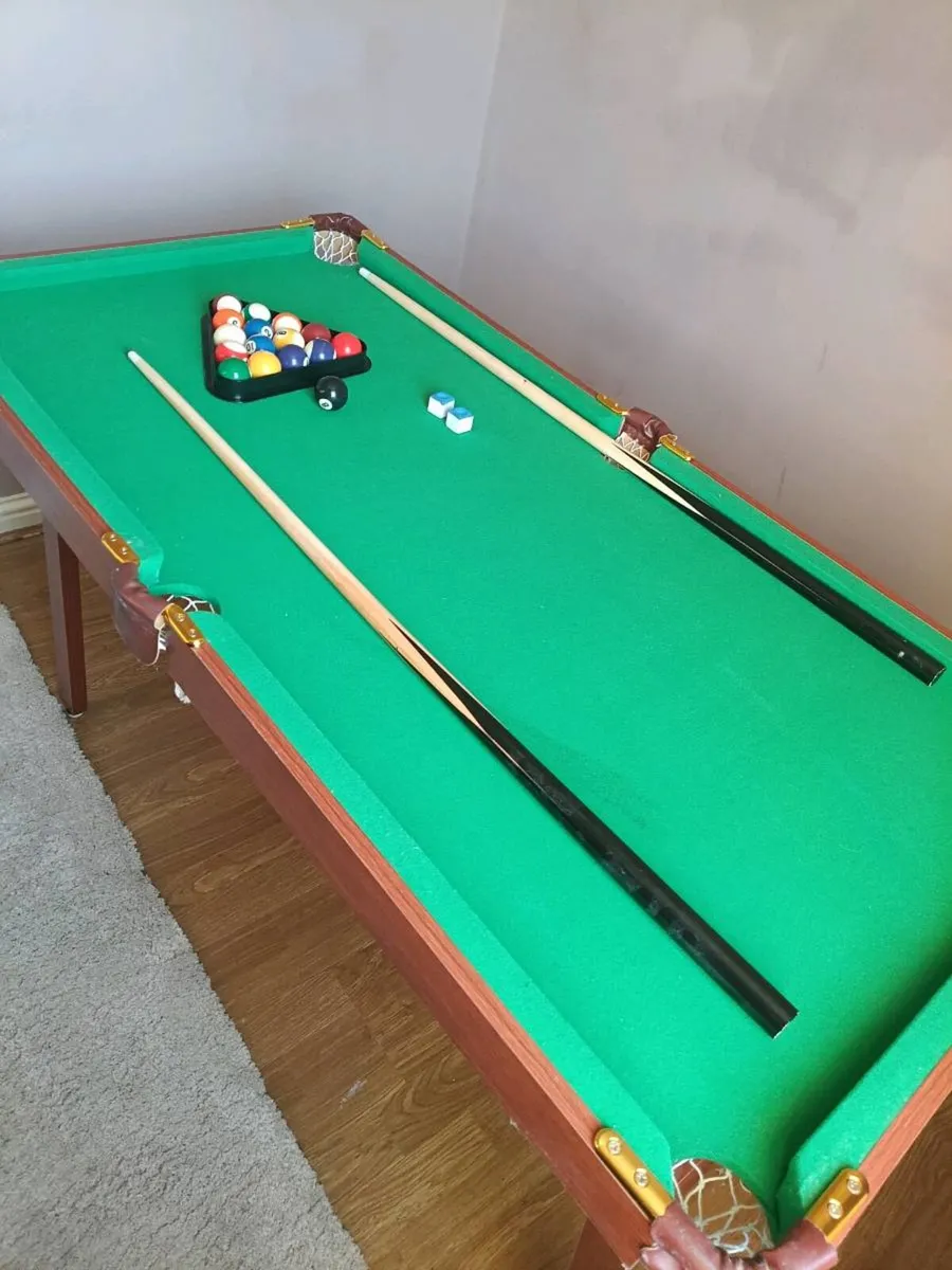 Pool table for child - Image 1