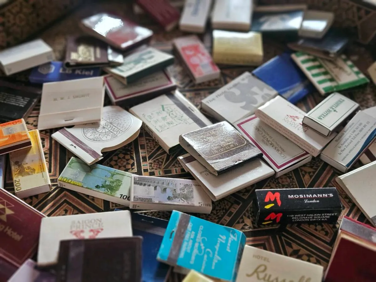 Large Bunch of Collectable Matches - Image 3