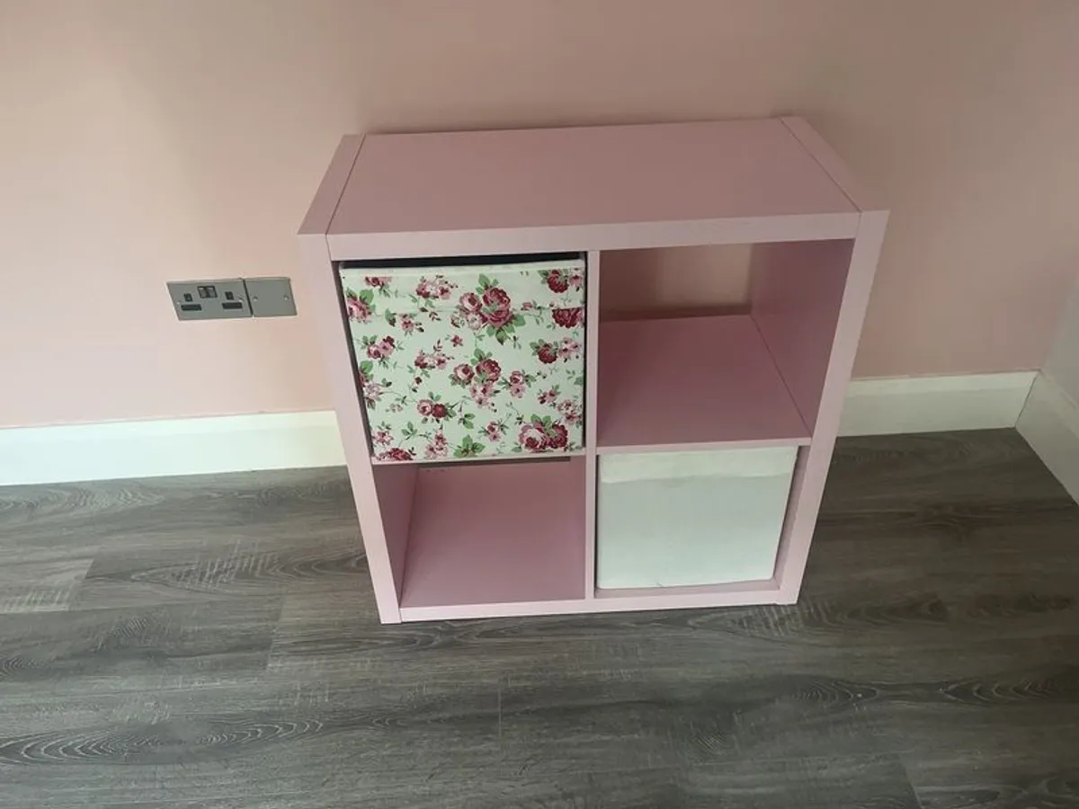Storage unit - Image 1