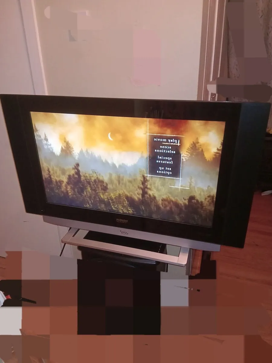 Thomson 40in tv - Image 2
