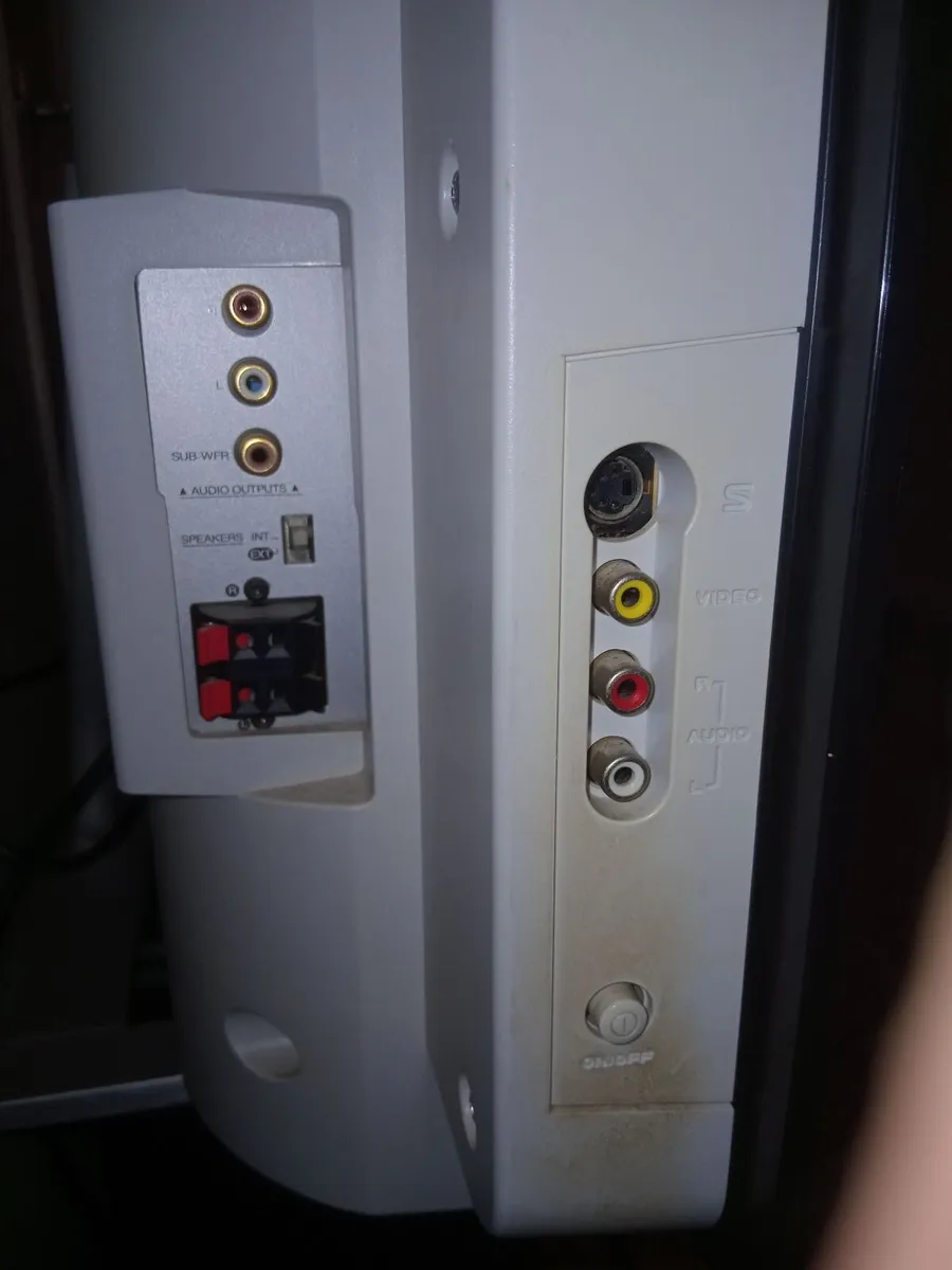 Thomson 40in tv - Image 4