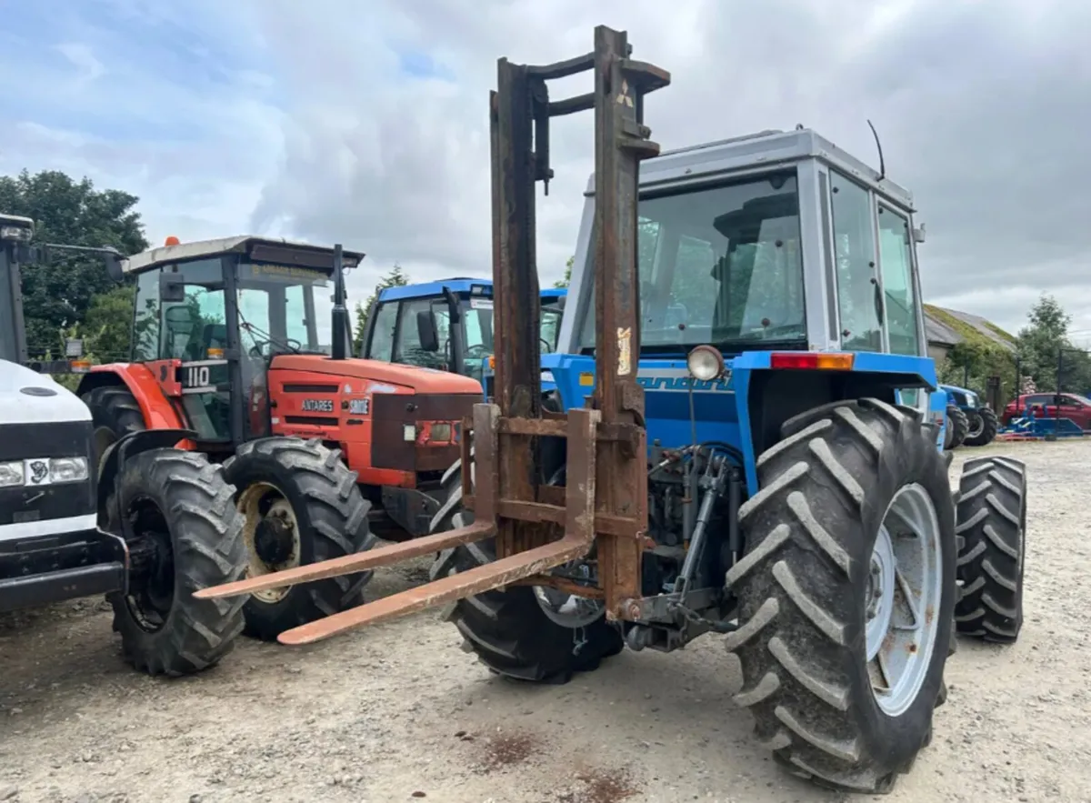 Rear Mounted Hydraulic Forklift Mast - Image 1