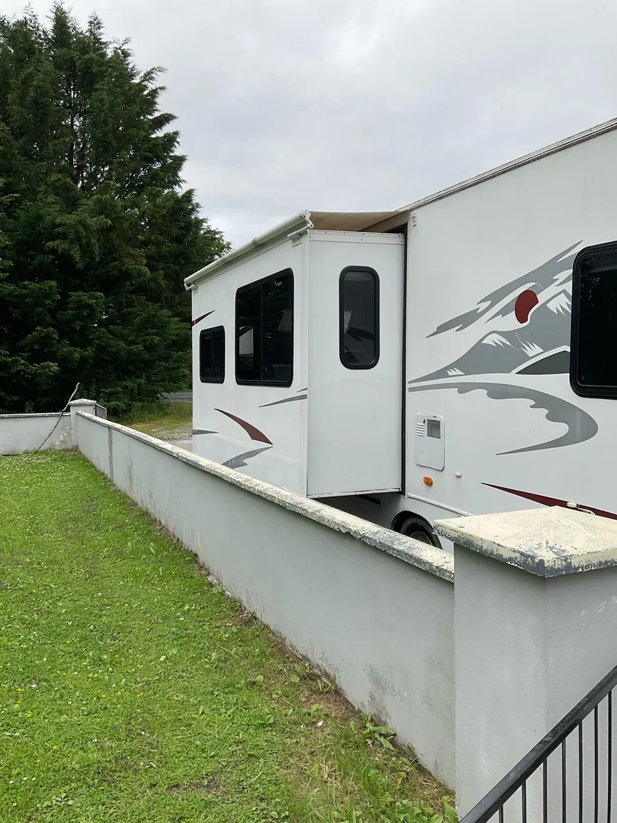 Rv campervan - Image 3