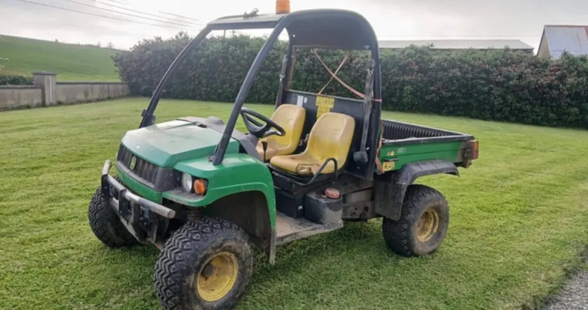 2010 John Deere Gator - Image 1