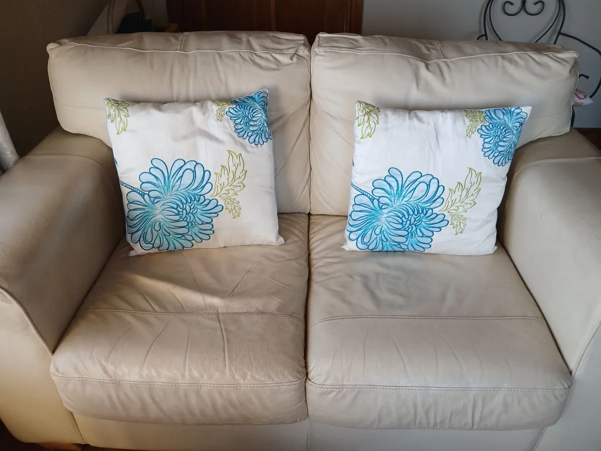 Sofas - Image 3