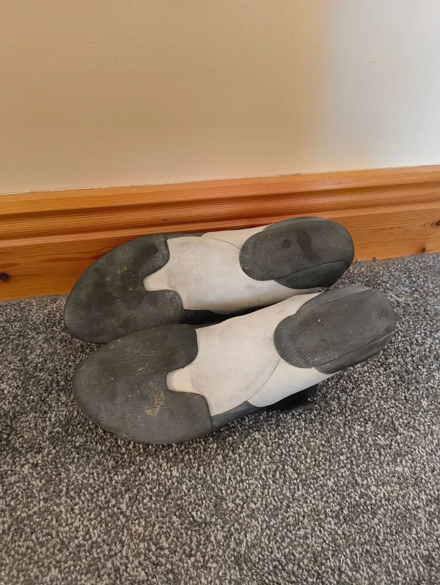 Climbing shoes x 3 pairs - Image 3