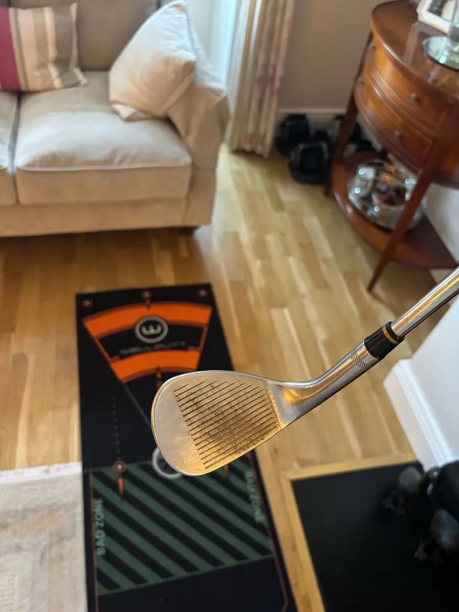 Titleist Vokey SM10 58° wedge - Image 2