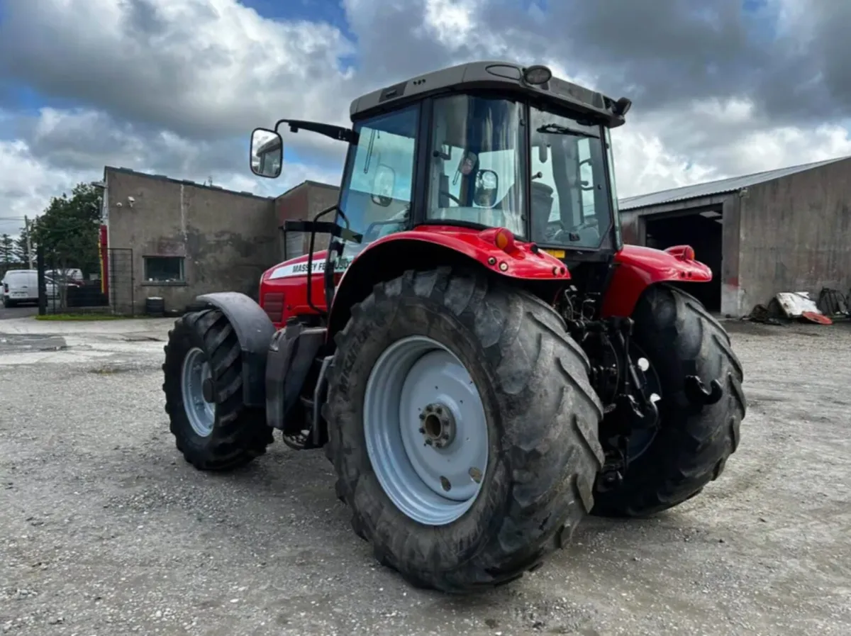 2004 Massey Ferguson 6465 - Image 3