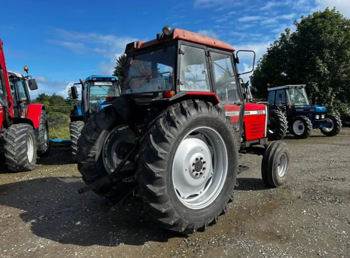 1987 Massey Ferguson 390 - Image 2