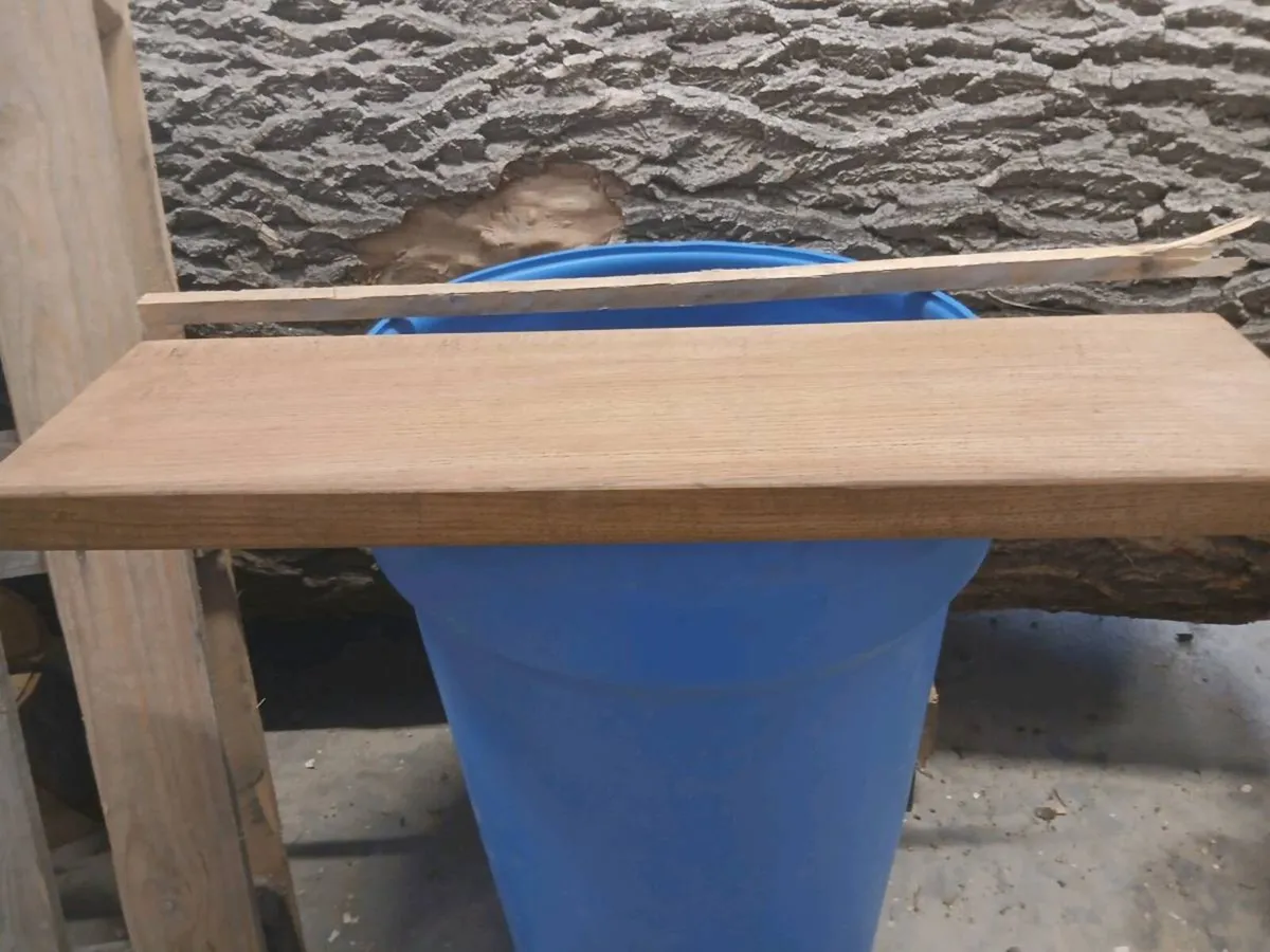 Live edge and straight cut shelves - Image 2