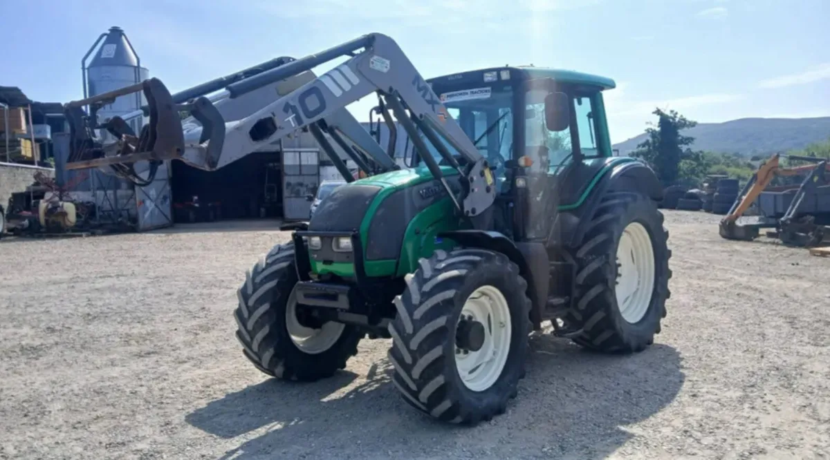 2010 Valtra N101 - Image 4