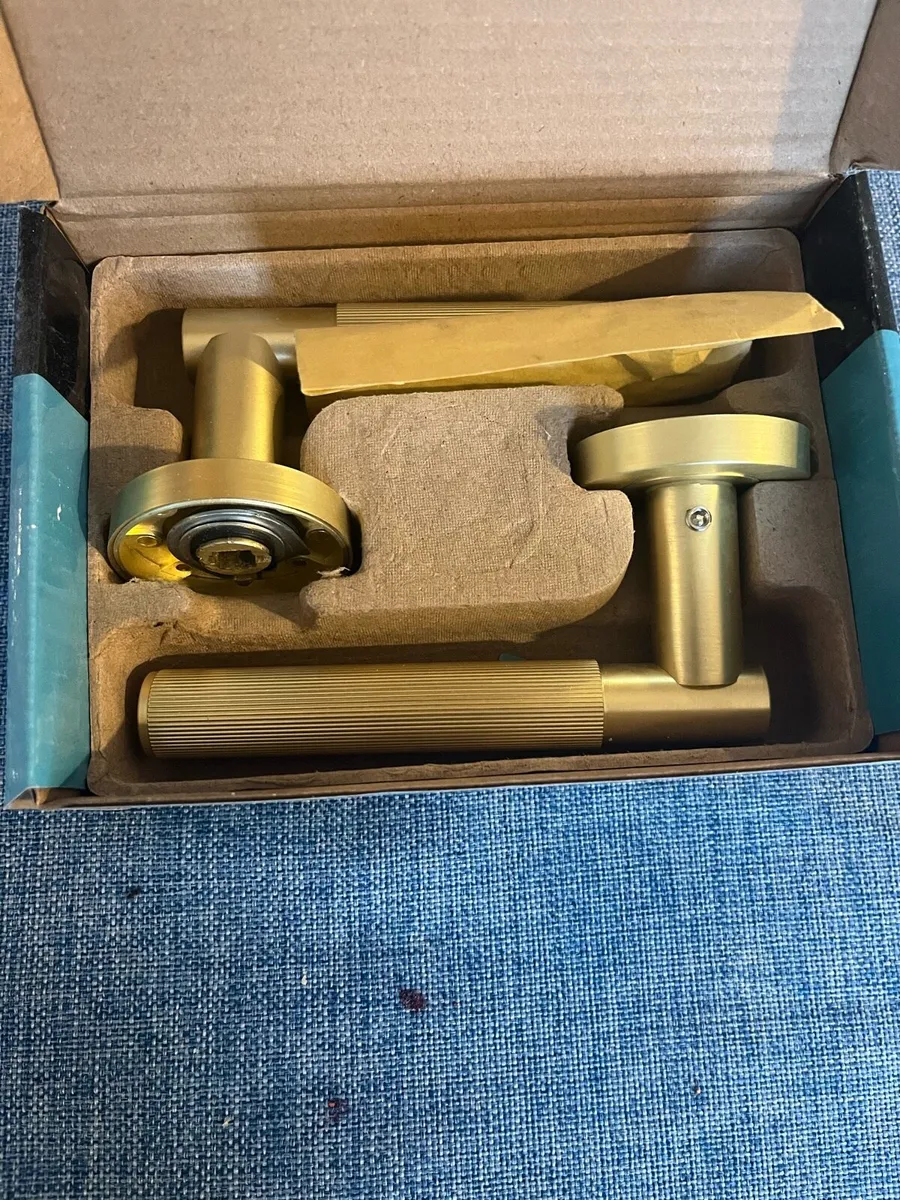 Door handles - Image 1