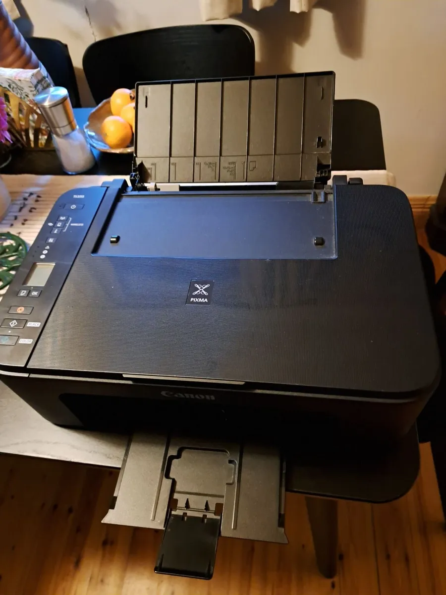 3 in 1 printer, scanner, copier - Image 2