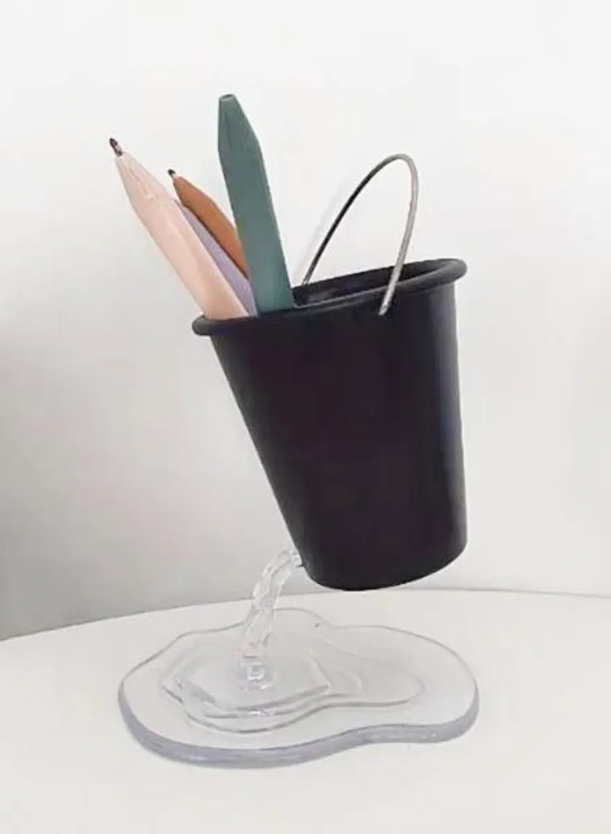 Plastic Hole In The Bucket Pencil Holder (new). - Image 2