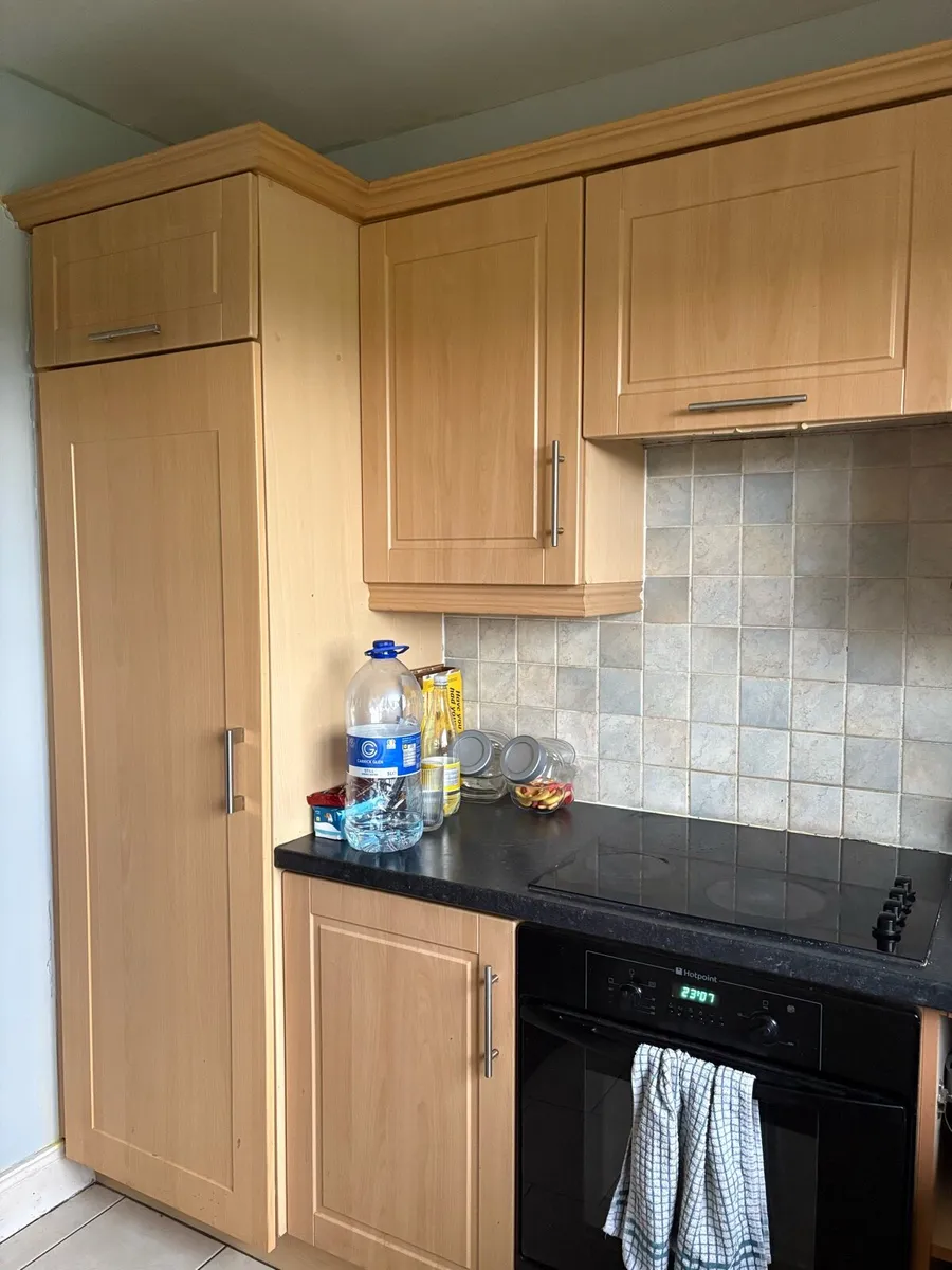 Kitchen furniture FREE - Image 1