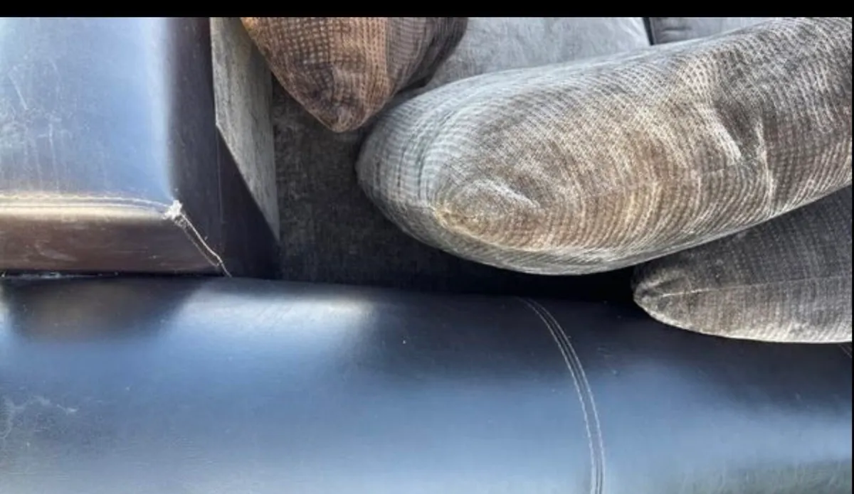Large corner sofa - Image 2