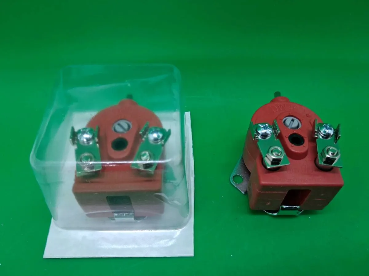 Postage - 15 x Bircher Pressure Wave Switch DW40 / - Image 2