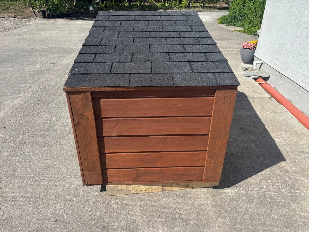 Dog House - Image 4
