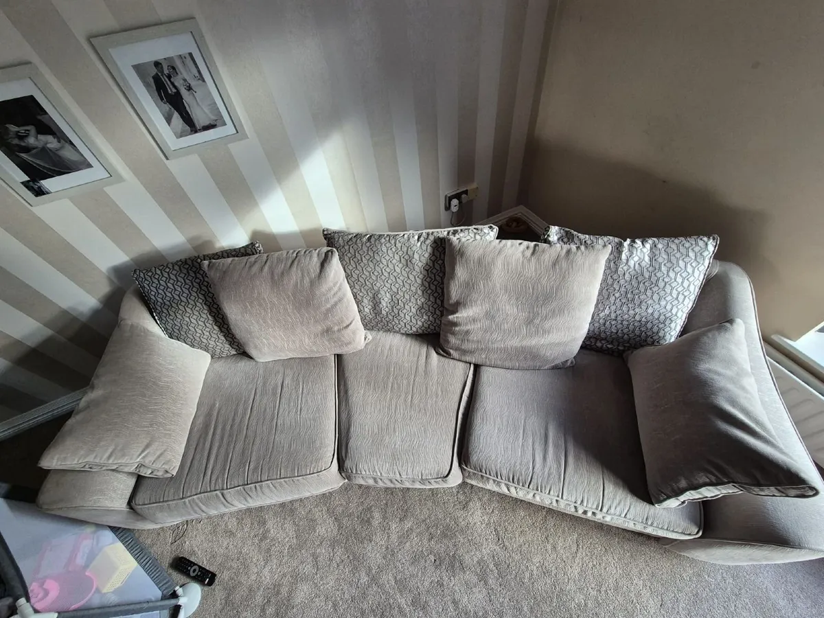 Sofa - Image 2