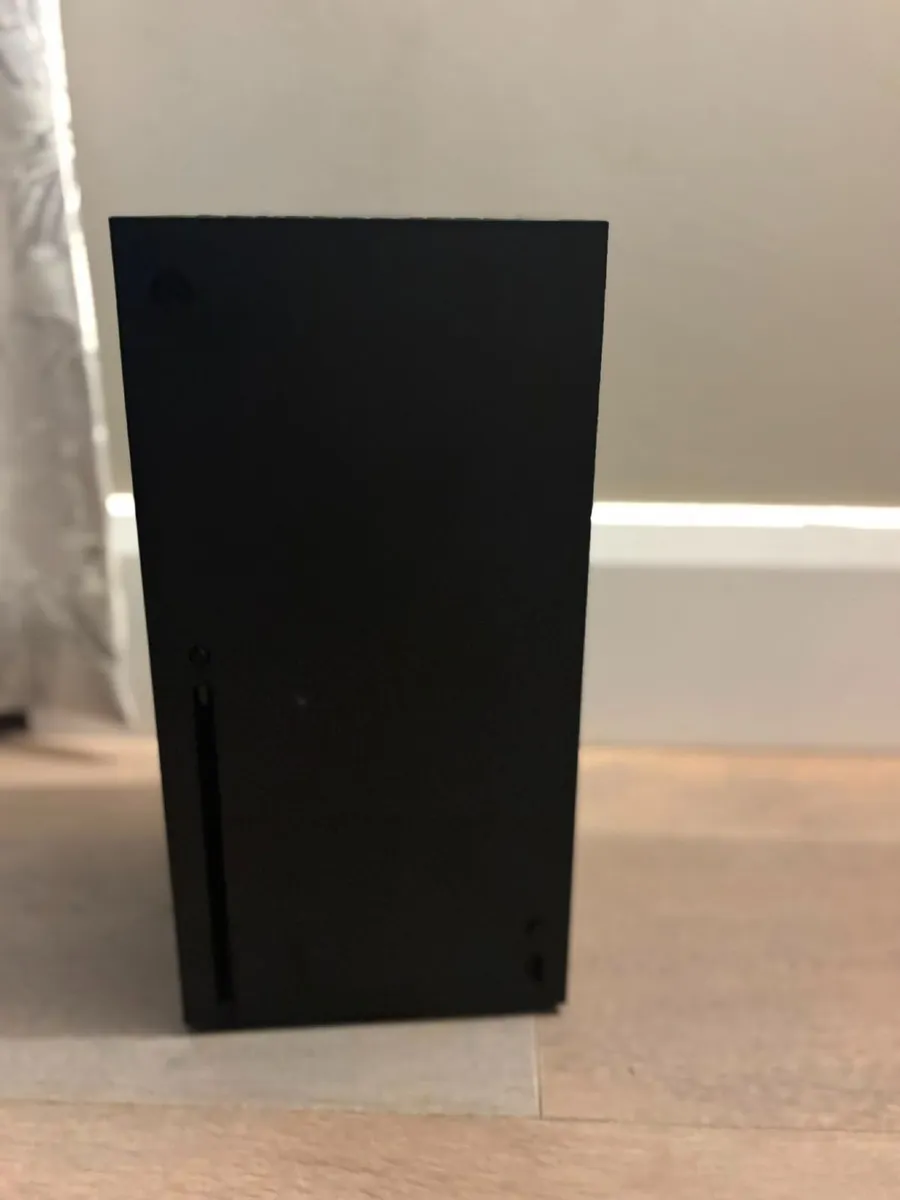 Xbox series X - Image 2