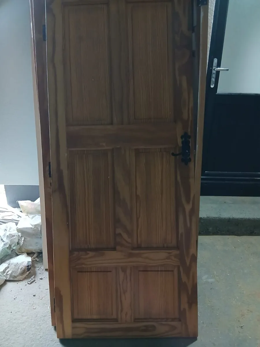 internal doors - Image 2