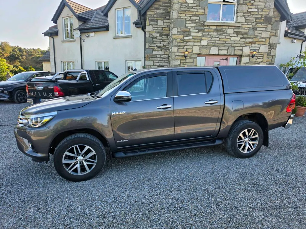 Toyota Hilux - Image 3
