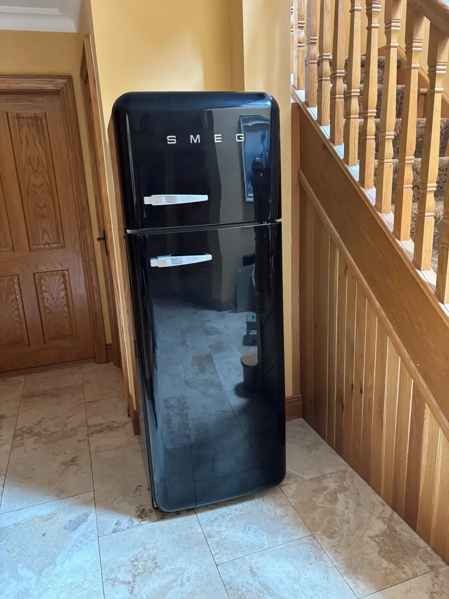 SMEG Fridge Freezer - Image 3