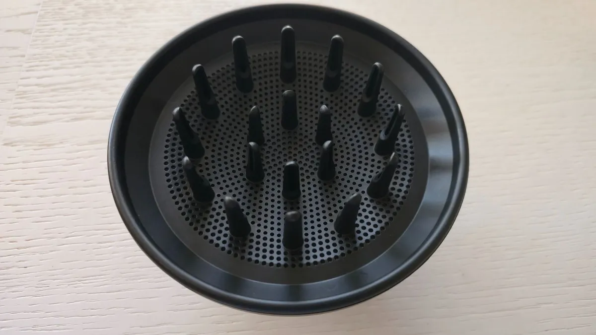 Dyson Wave+Curl Diffuser - Image 1