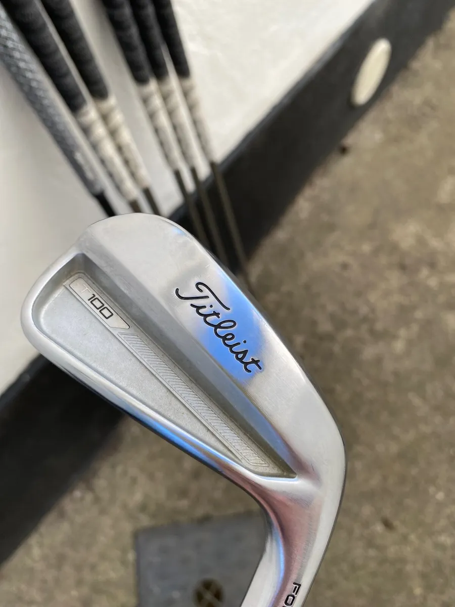 Titleist T100 2023 version (with U100 3 iron) - Image 4