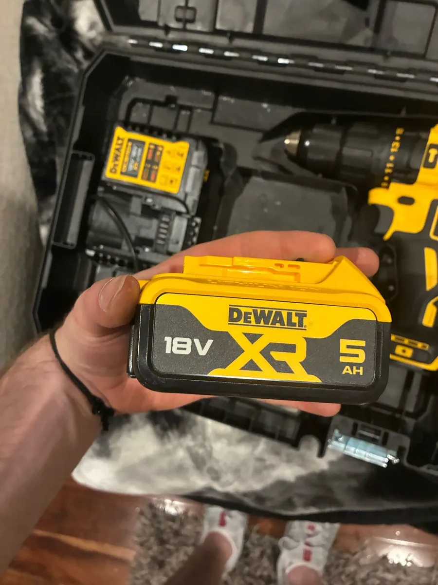 Dewalt Combination Drill - Image 4