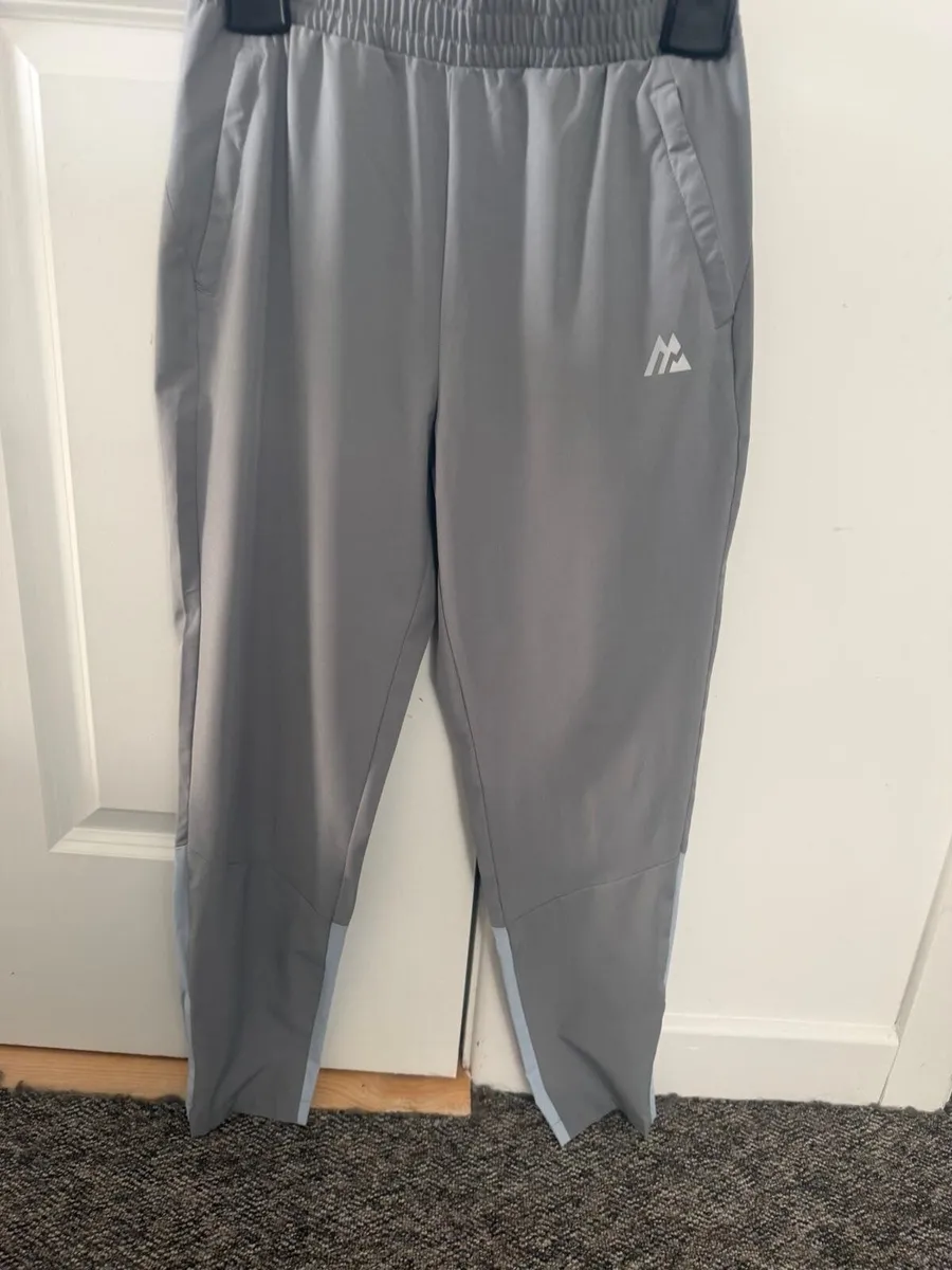 2x Montirex Juniors Medium - Image 2