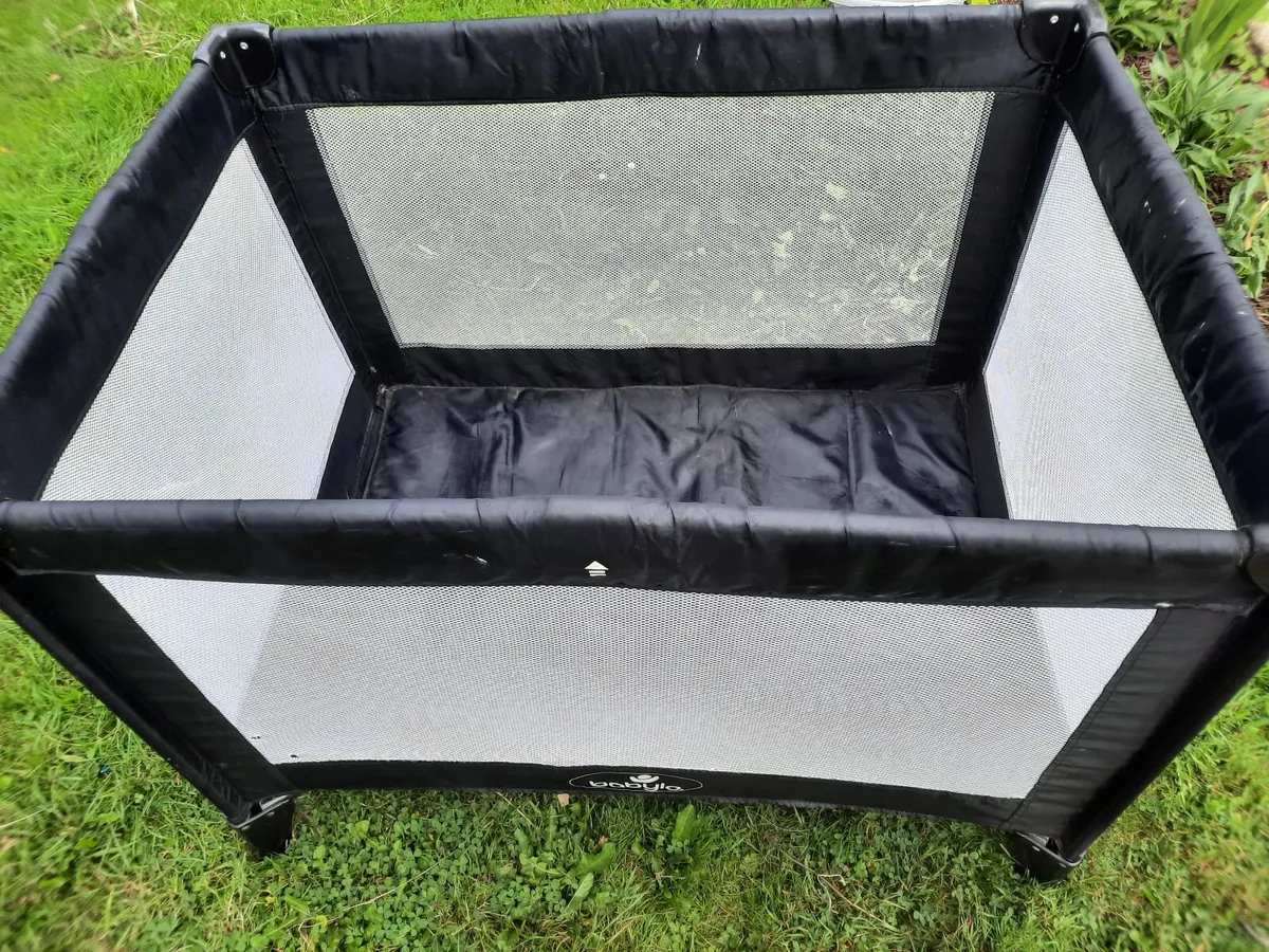 Babylo Travel Cot / Playpen - Image 2
