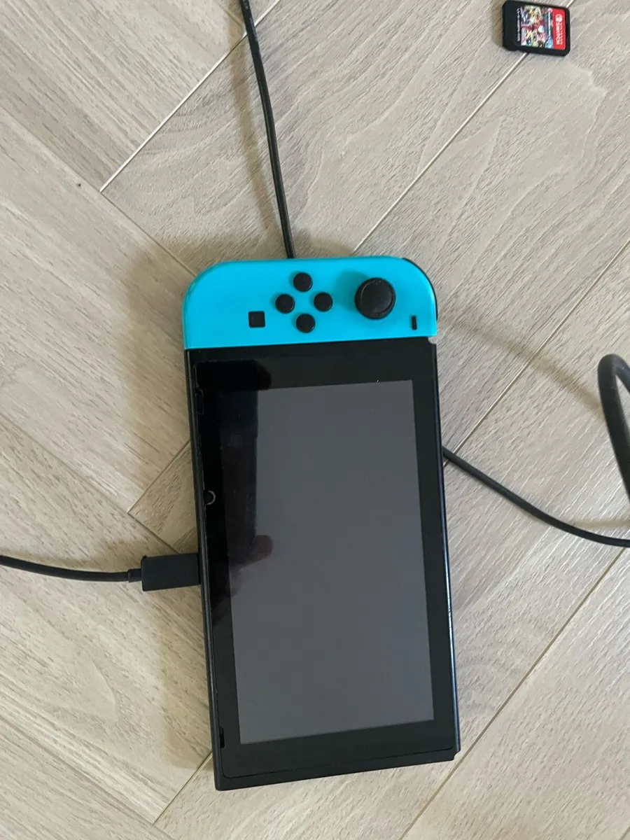 Nintendo switch - Image 2