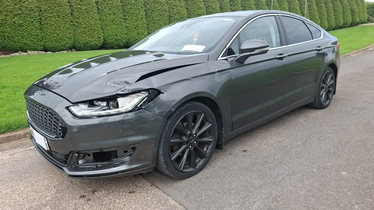 2017 Ford Mondeo Vignale 2.0 TDCI 180Bhp - Image 3