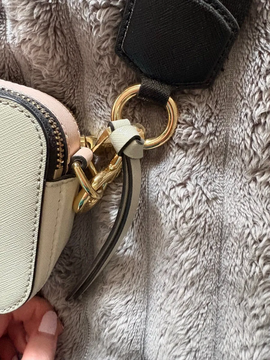Authentic grey Marc Jacobs Snapshot bag - Image 3